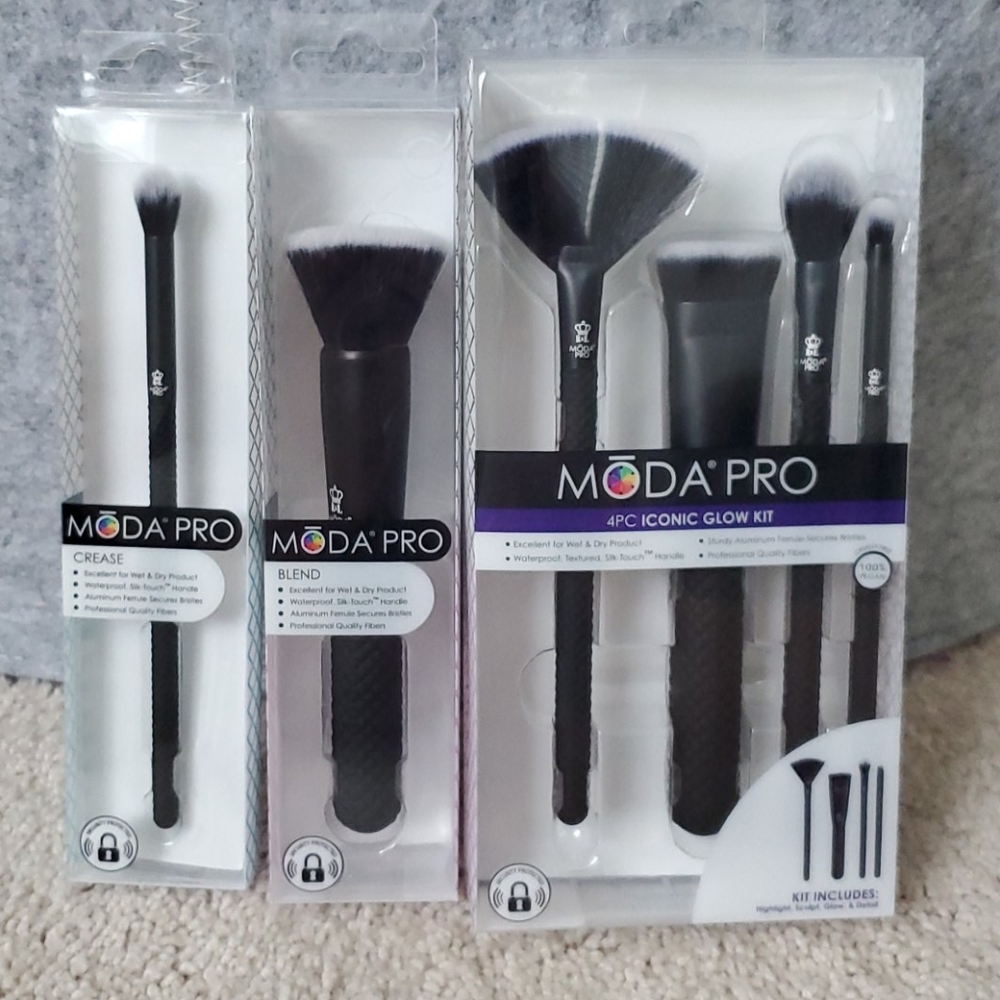 Moda Pro Makeup Brush set